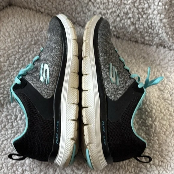 Sketchers sneakers Flex Lite Run II Train, size 7.5 - Picture 8 of 10